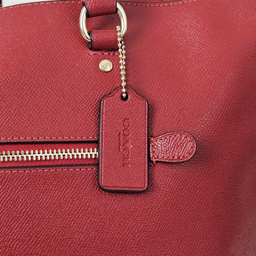 Coach Gallery Crossgrain Pebbled Leather Tote - Picture 3 of 13